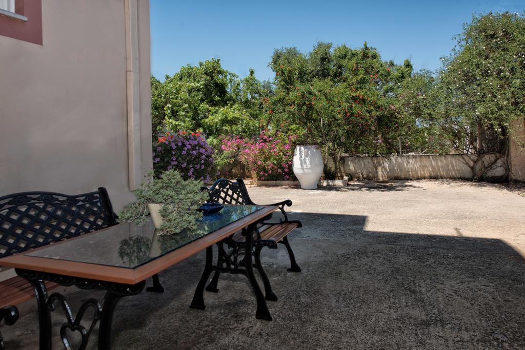 Kissamos Luxurious House Guest House Bilik gambar
